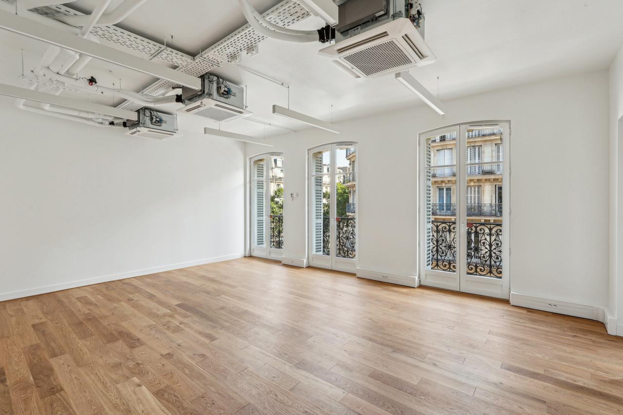 Bureau Paris 350m² Location bureau Paris OLBUR2315889 22